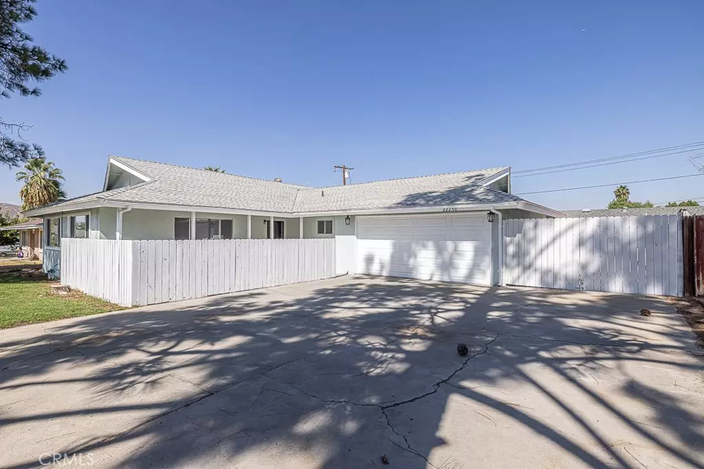 Grand Terrace, CA 92313,22250 Fulmar PL