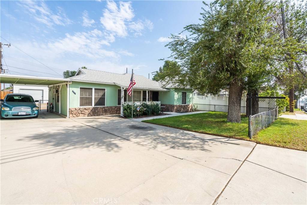 Fontana, CA 92336,7777 Alder AVE