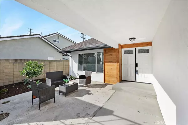 Cerritos, CA 90703,19005 Allingham AVE