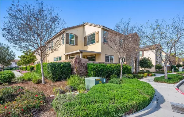 Ontario, CA 91762,2890 S Via Belamaria
