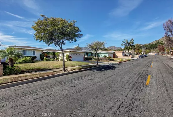 1167 N Pasadena AVE, Azusa, CA 91702