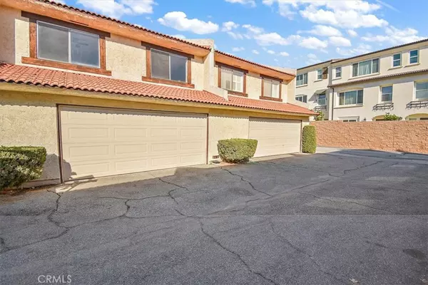 Duarte, CA 91010,938 Huntington DR #B