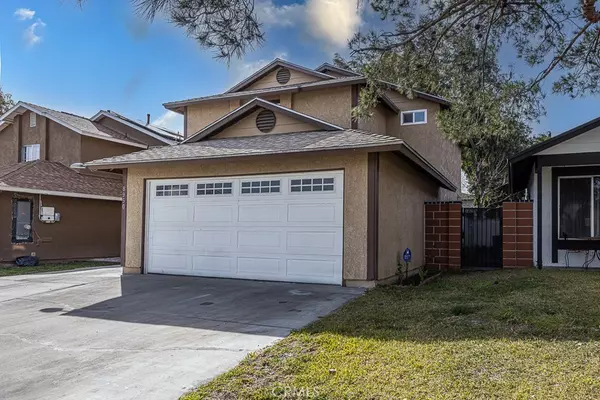 Fontana, CA 92335,8950 Summerwood WAY