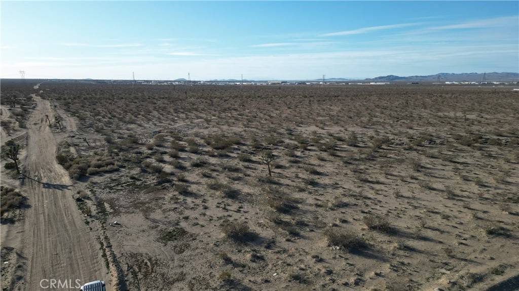 Phelan, CA 92371,0 Holly ST