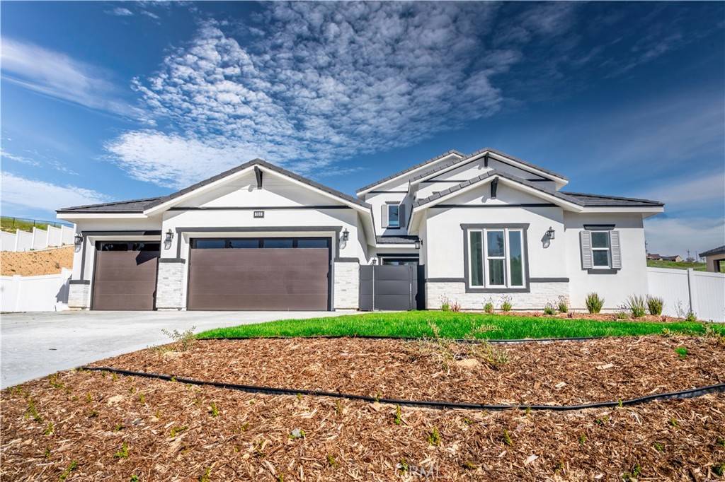 735 Buckingham DR, Redlands, CA 92374