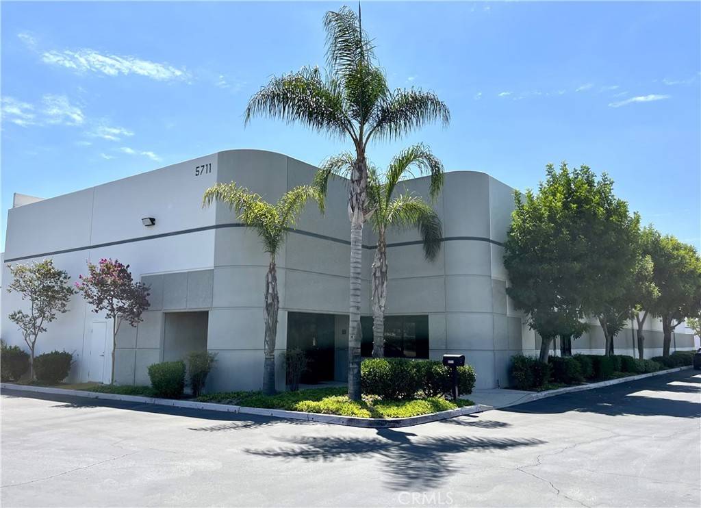 5711 Schaefer AVE, Chino, CA 91710