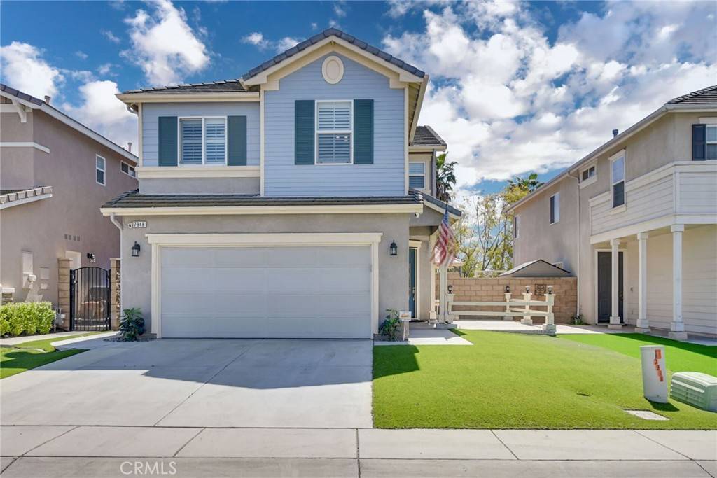 7948 Shadow Trails LN, Jurupa Valley, CA 92509