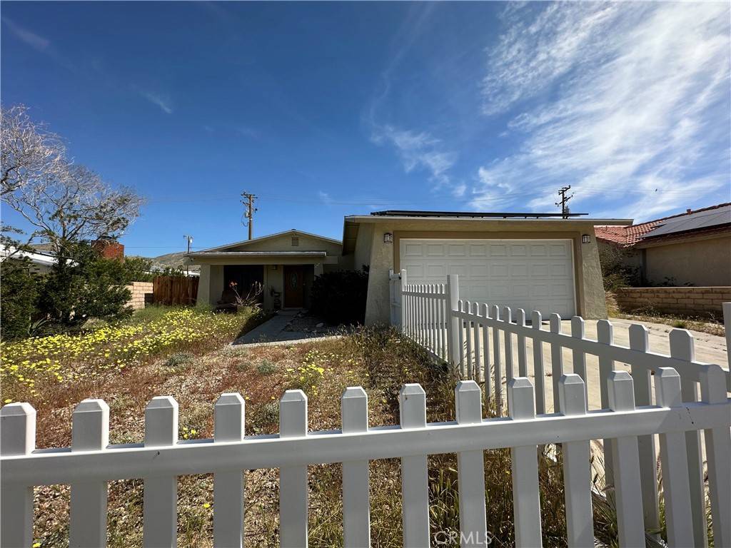 66556 Yucca DR, Desert Hot Springs, CA 92240