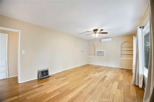 Ontario, CA 91764,637 E G ST