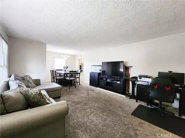 Pomona, CA 91766,1712 Fleming ST