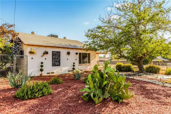 Yucaipa, CA 92399,35819 Avenue H