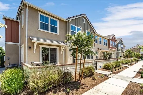 Ontario, CA 91762,3245 E Midsummer Privado #5