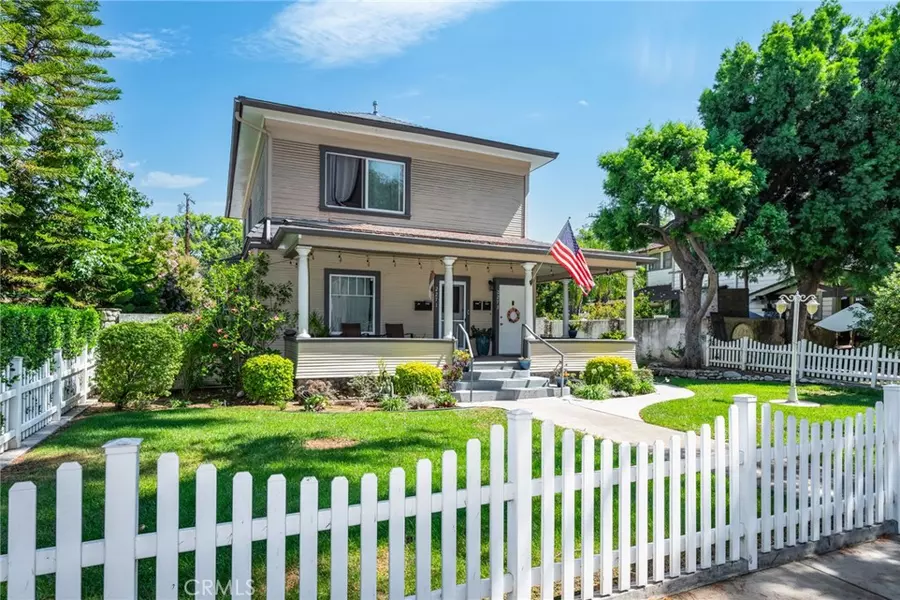 2267 3rd ST, La Verne, CA 91750