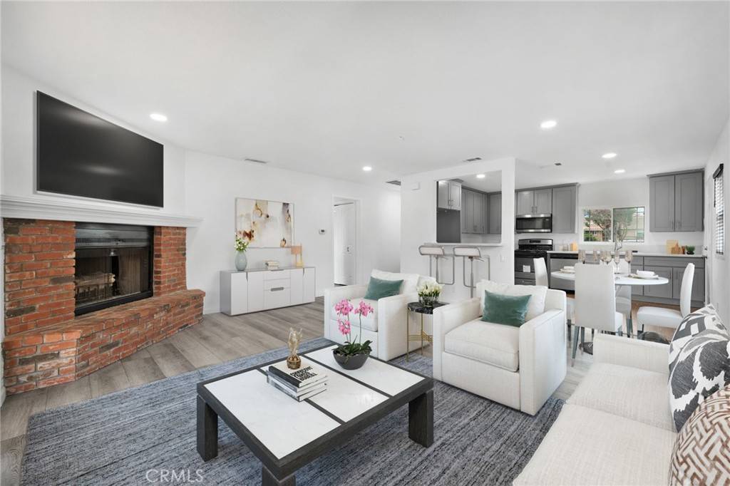 16207 Montgomery AVE, Fontana, CA 92336