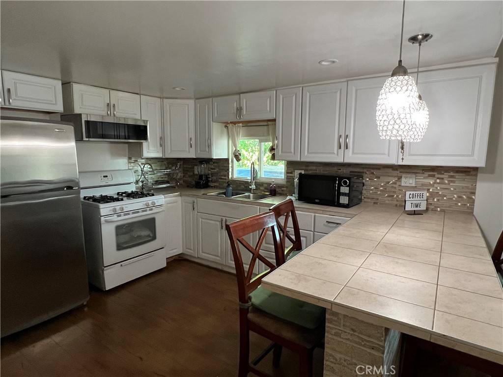 17333 Valley Blvd #122 E, Fontana, CA 92335