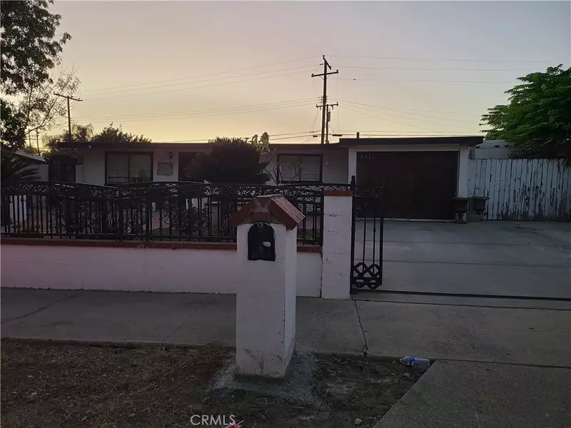 2911 Hollander ST, Pomona, CA 91767
