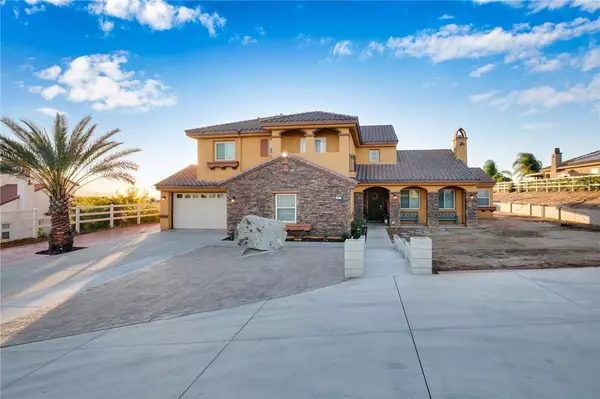 Riverside, CA 92504,17531 Fairbreeze CT