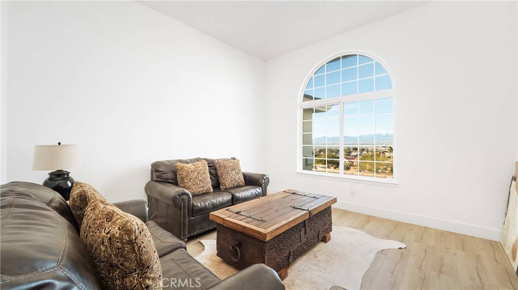 Apple Valley, CA 92307,16621 Tao RD