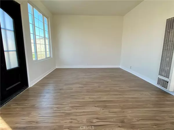 Fontana, CA 92336,17595 Court ST