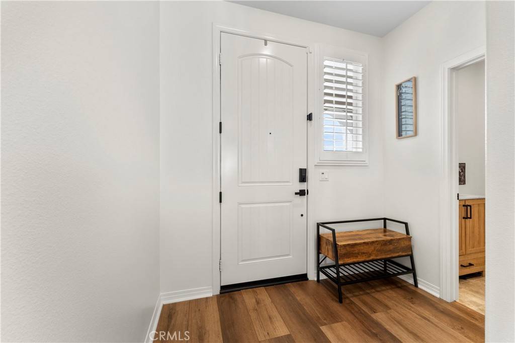 Jurupa Valley, CA 92509,6331 Glenwood Springs DR