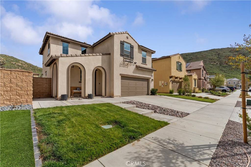 6331 Glenwood Springs DR, Jurupa Valley, CA 92509