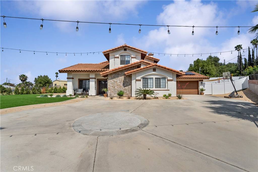 Jurupa Valley, CA 92509,6994 Jurupa RD