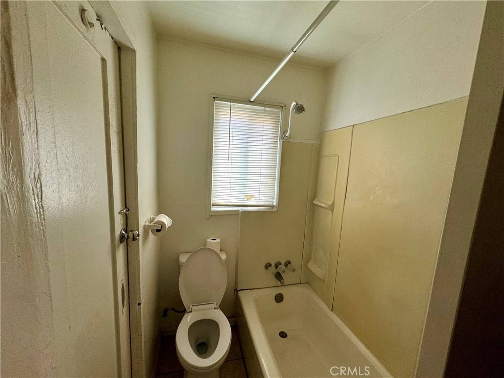Azusa, CA 91702,308 N Pasadena AVE
