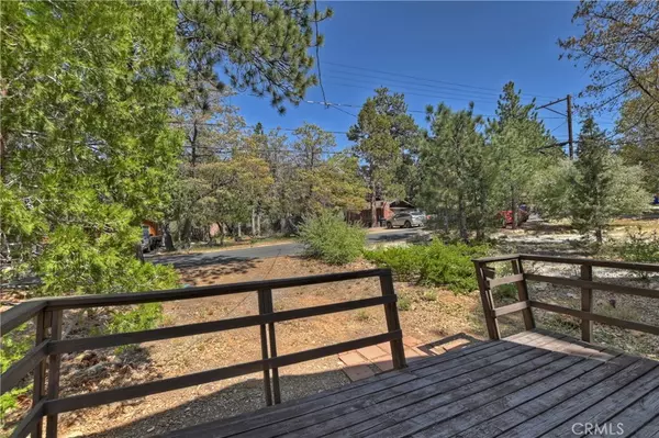 Sugarloaf, CA 92386,258 Sunset LN