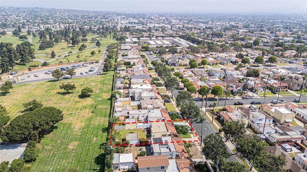 Inglewood, CA 90305,7909 West BLVD