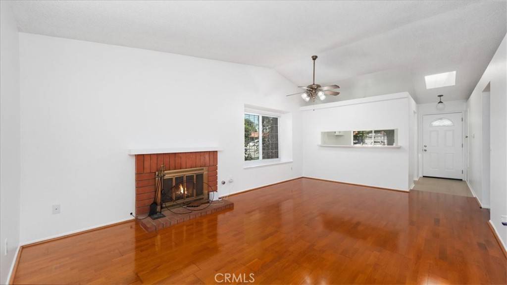 Colton, CA 92324,810 Santa Fe LN