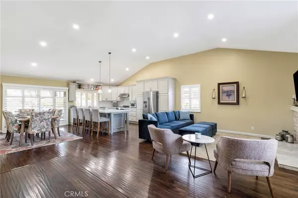 Covina, CA 91723,757 S Oak Tree DR