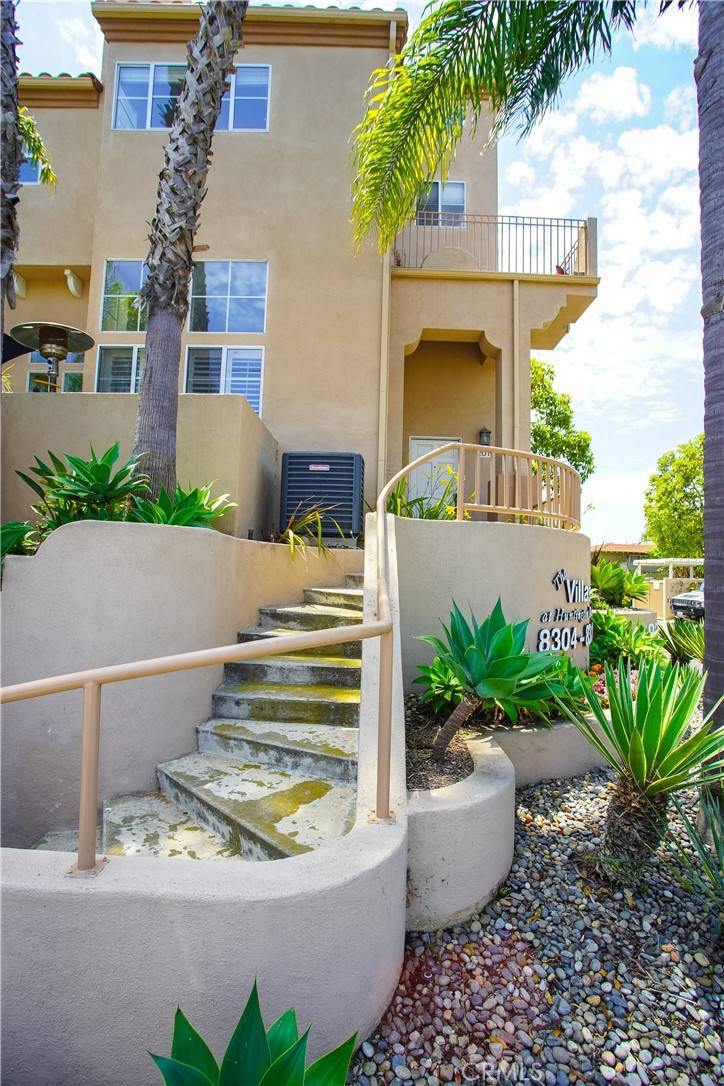 Huntington Beach, CA 92646,8304 Atlanta AVE #201