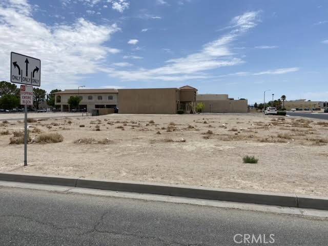 Victorville, CA 92395,0 Seneca