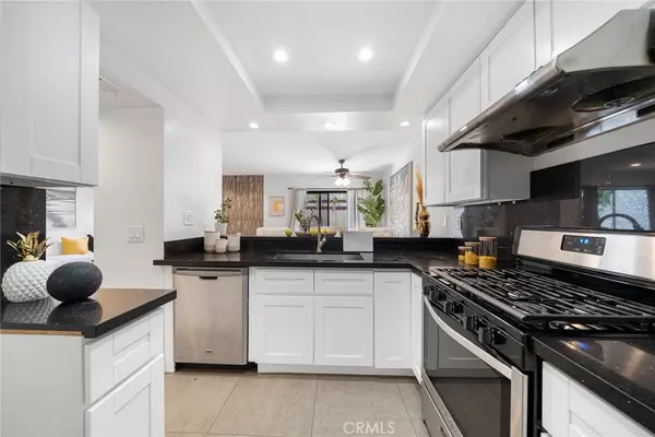 Azusa, CA 91702,821 S Cerritos AVE #32