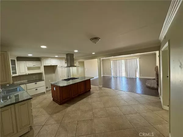 Northridge, CA 91326,18535 Chatsworth ST