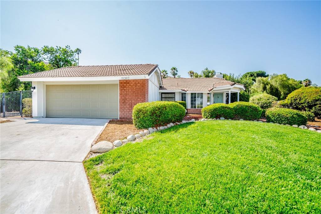 11397 Turningbend WAY, Riverside, CA 92505