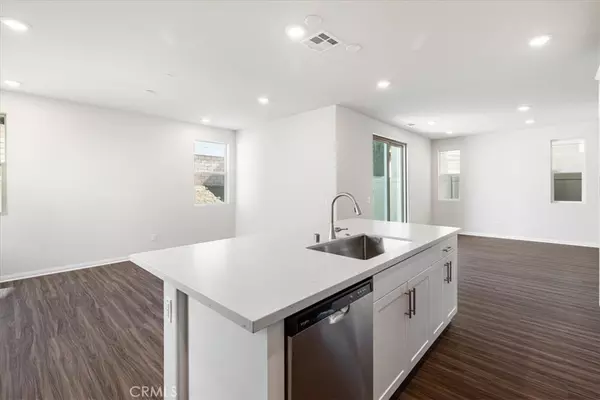 Highland, CA 92346,7205 Paul Green DR