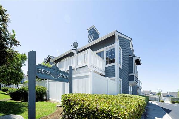 754 Stone Harbor CIR #8,  La Habra,  CA 90631