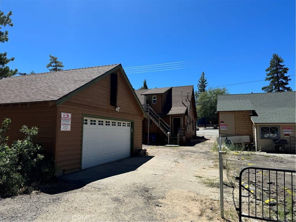 Big Bear Lake, CA 92315,40286 Big Bear BLVD