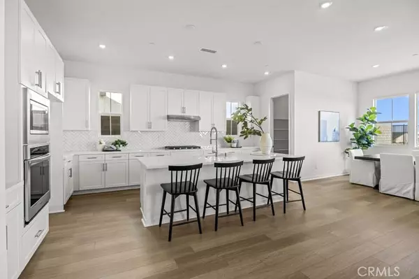 Fontana, CA 92336,15949 Conservatory DR