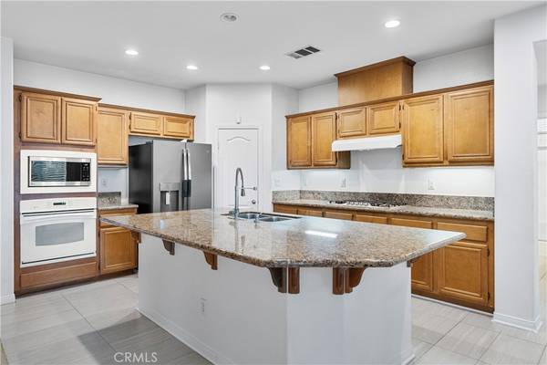 Eastvale, CA 92880,7693 Blue Mist Court