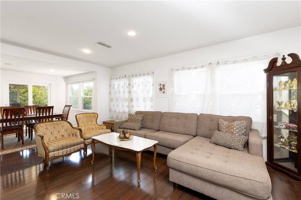Fullerton, CA 92833,746 Stephens AVE