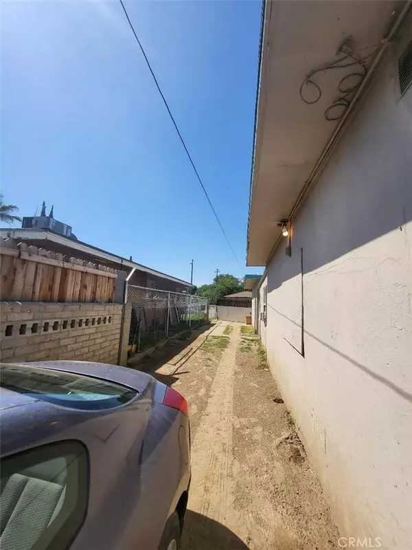 Bakersfield, CA 93304,2396 Brite ST