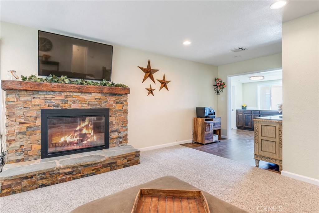 Yucaipa, CA 92399,11887 Peach Tree CIR