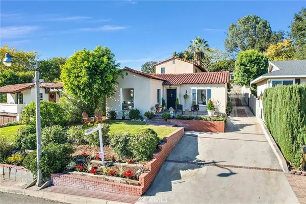 Altadena, CA 91001,1117 Mount Lowe DR