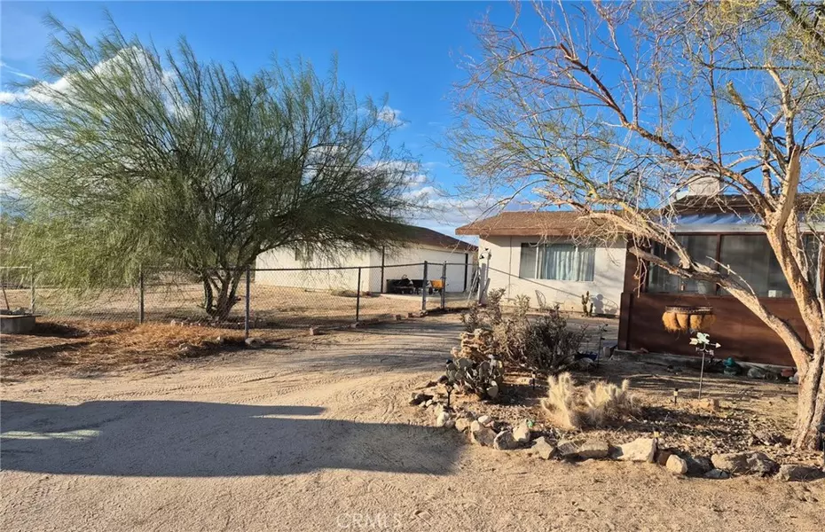 63737 Gibson RD, Joshua Tree, CA 92252