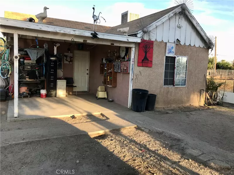 210 Naylor AVE, Taft, CA 93268