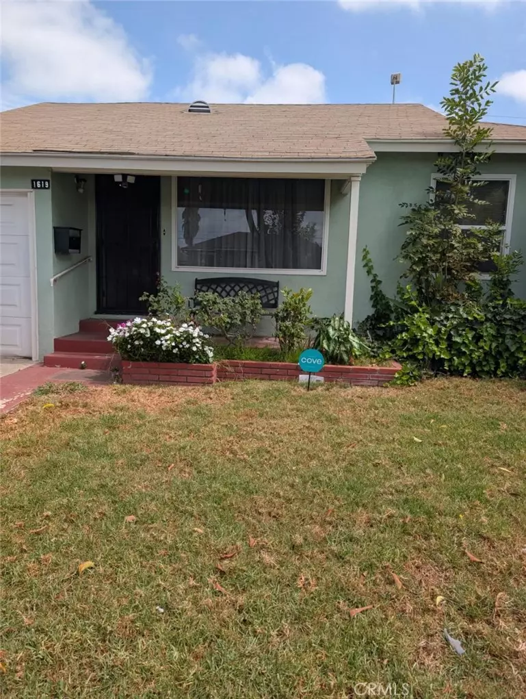 Compton, CA 90222,1619 W 136th ST