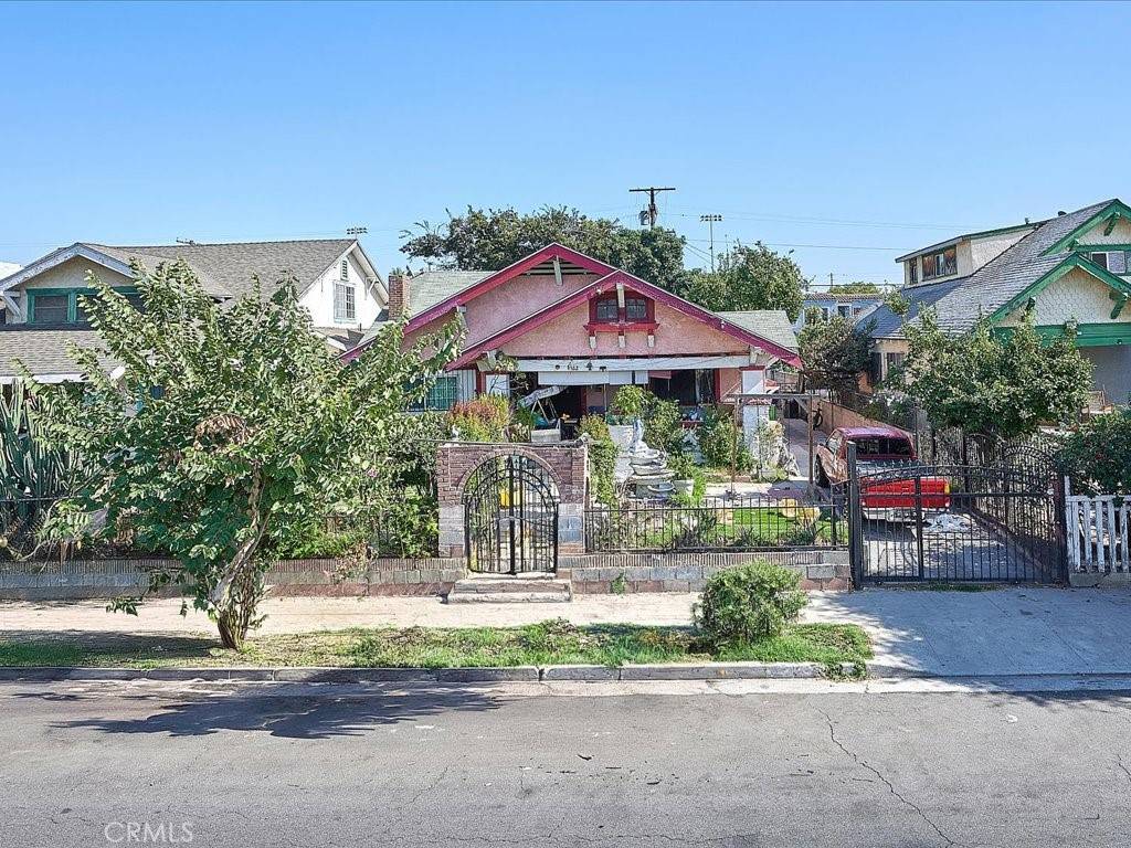 4162 S Budlong AVE, Los Angeles, CA 90037