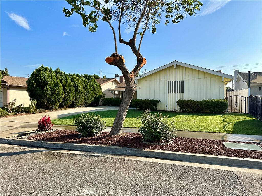 15274 Kenoak DR, Baldwin Park, CA 91706